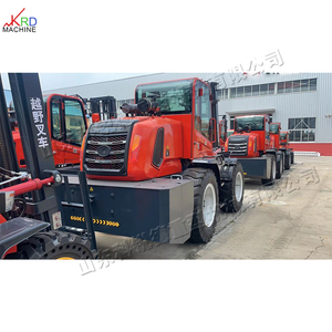 Tout terrain accidenté 4x4 Direction Télescopique Chariot Élévateur Télescopique 3 Tonnes Petit Chariot Élévateur Hors Route Chariot Élévateur Avec Prix Bon Marché - Product Image 4