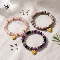 Bracelet personnalisé en gros d'usine avec pendentif cœur, perles en pierre naturelle et intercalaires en acier inoxydable