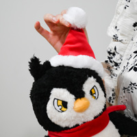 Poupée de pingouin potelé de Noël au design créatif personnalisé Jouets en peluche avec chapeaux rouges Poupées en peluche comme cadeaux décoratifs
