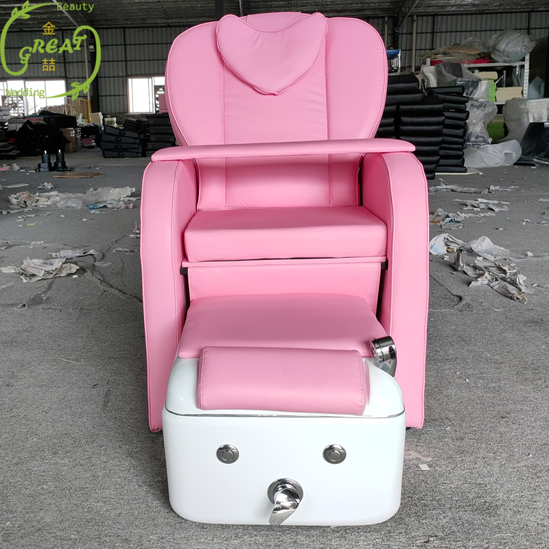 ネイルサロン用ペディキュアチェアとマニキュアチェアを使用した