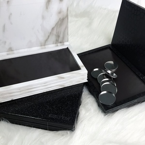 Tùy Chỉnh Nhãn Hiệu Riêng Satin Kết Thúc Eyeshadow Palette Lỏng Bóng Mắt Sản Phẩm Cho Công Bằng Da Tone - Product Image 2