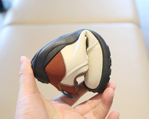 Chaussures pour enfants colorées et tendance, antidérapantes, respirantes, chaussures de sport confortables pour enfants, semelle souple - Product Image 6