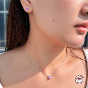 <span class=keywords><strong>Set</strong></span> di Gioielli in <span class=keywords><strong>Argento</strong></span> Sterling 925 con Collana e Orecchini, Zirconia e Cuore Rosa per Donna, Uso Quotidiano, Regalo per San Valentino - Product Image 6