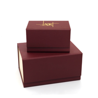 Boîte cadeau pliable personnalisée avec logo en feuille d'or pour les marques de vêtements et de cosmétiques de luxe