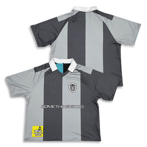 เสื้อฟุตบอลผู้ชายพิมพ์ลายทางเสื้อเจอร์ซีย์ฟุตบอลสีม่วงย้อนยุคคลาสสิก - Product Image 2