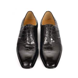 Zapatos formales de cuero italianos para hombre, calzado de cuero repujado de piel de becerro, zapatos de vestir y Oxfords de cuero hechos a mano y a la moda. - Product Image 3