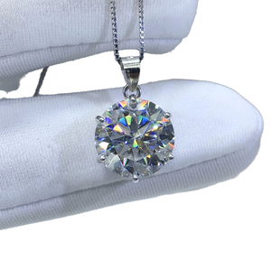 Collier pendentif en argent 925 plaqué platine, avec moissanite originale de 5 carats, taille brillant, couleur D, étincelante, et chaîne motif vague d'eau - Product Image 2