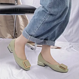 Produsen Sepatu Flat Wanita Hak Rendah Balet Kaki Persegi Gesper Dangkal Sepatu Merek Slip On Sandal Datar Wanita