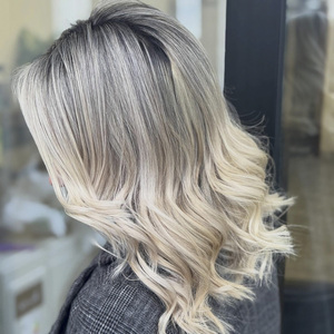 Parrucche Frontali in Pizzo 13x4 di <span class=keywords><strong>Capelli</strong></span> Umani Non Trattati di Qualità Kosher 12A, <span class=keywords><strong>Colore</strong></span> <span class=keywords><strong>Castano</strong></span> <span class=keywords><strong>Cenere</strong></span> Ondulato per Donne - Product Image 1