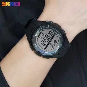 SKMEI 1025 Display luminoso a LED <span class=keywords><strong>orologio</strong></span> <span class=keywords><strong>da</strong></span> <span class=keywords><strong>polso</strong></span> <span class=keywords><strong>orologio</strong></span> <span class=keywords><strong>digitale</strong></span> <span class=keywords><strong>da</strong></span> uomo <span class=keywords><strong>orologio</strong></span> 12/24 ore <span class=keywords><strong>orologio</strong></span> PU orologi impermeabili per uomo - Product Image 3