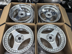 Cerchi Forgiati Personalizzati a 2 Pezzi, Ruote Auto a 3 Razze, Cerchi da 22 24 26 28 Pollici, Ruote in Lega Forgiata per Auto Passeggeri per Volkswagen Golf - Product Image 5