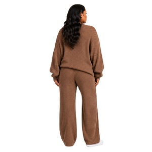 Completo da <span class=keywords><strong>donna</strong></span> casual in maglia a costine Y2K, stile streetwear vintage, taglie forti, collezione Autunno 2026 - Product Image 2