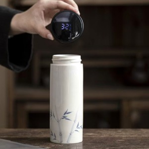 Taza de Porcelana Aislada al Vacío con Medidor de Temperatura Inteligente YUBIN, Diseño Floral, para Preparar Té, Aislamiento Térmico de 12-24 Horas - Product Image 2
