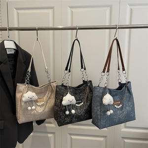 女式大容量包<span class=keywords><strong>2026</strong></span>新款时尚单肩包通勤学生手提包带链条 - Product Image 1