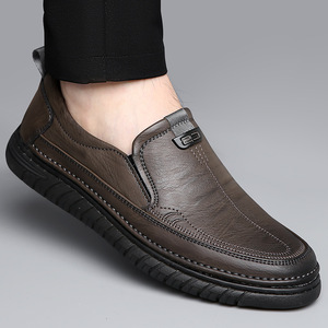 Mocassins en cuir pour hommes, bout rond, à enfiler, respirants, dessus en cuir véritable, semelle extérieure en caoutchouc, chaussures décontractées de printemps - Product Image 4