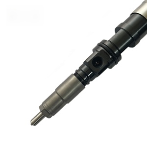 Motor 6068 4045 4.5L 6.8L Common Rail Yakıt Enjektörü RE543351 095000-0590 RE545562 - Product Image 3
