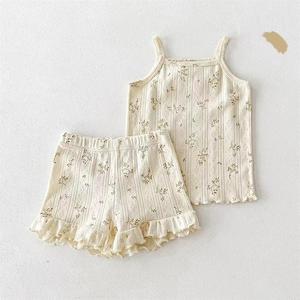 Conjunto de <span class=keywords><strong>Pijama</strong></span> de Dos Piezas para Niñas, Estilo Coreano, de Algodón, con <span class=keywords><strong>Tirantes</strong></span>, Estampado Floral, para Verano - Product Image 1