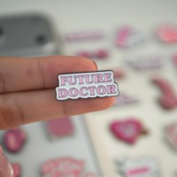 Autocollants pour téléphone mignons et roses sur le thème de la puissance féminine, autocollants en vinyle personnalisés à faire soi-même pour coque de téléphone, ordinateur portable, autocollants esthétiques personnalisés pour filles