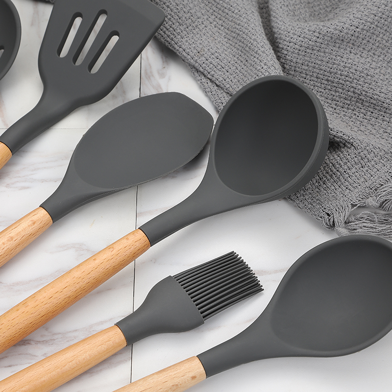 Hot Sale Food Grade Kitchenware Silicone Cooking Tools Kitchen Spatula Utensils Sets with Wooden Handle · image 4
