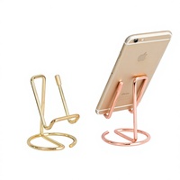 Support de téléphone et tablette de bureau en métal forgé avec fixation magnétique, pour diffusion en direct, base décorative, vente en gros
