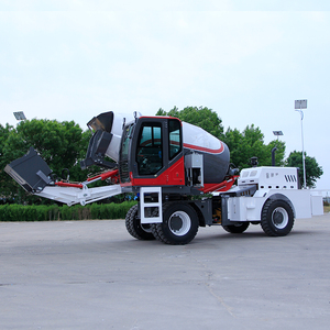 Camion malaxeur à béton robuste et puissant de qualité supérieure, équipement de chantier, véhicule de mélange, machinerie d'ingénierie - Product Image 2