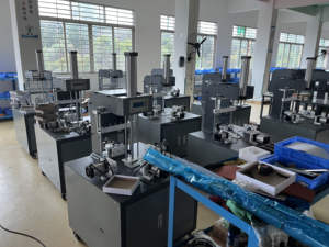 Machine de <span class=keywords><strong>presse</strong></span> à bulles à haut rendement Machine de <span class=keywords><strong>presse</strong></span> sans bulles pour boîte de papier rigide - Product Image 6