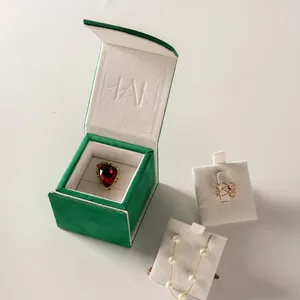 Luxus faltbare Magnet verschluss Samt Ring Ohrring Halskette Schmuck Uhr Geschenk verpackung Box mit Samt einsatz benutzer definierte Logo