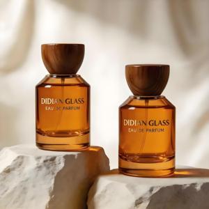 Flacon <span class=keywords><strong>de</strong></span> <span class=keywords><strong>parfum</strong></span> en verre <span class=keywords><strong>de</strong></span> luxe personnalisé, vide, noir, avec pulvérisateur à pompe rond en ambre, 30ml, 50ml, 100ml, avec bouchons en bois - Product Image 1