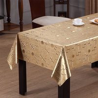 Nappe géométrique rouge foncé en PVC RNPT avec support tissé, résistante à l'huile et à la chaleur, idéale pour les banquets et les dîners