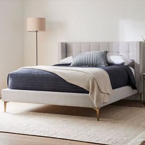 Lit en bois récupéré au design minimaliste, avec joints apparents et grain de bois riche, taille King Size - Product Image 6