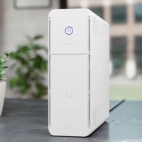 Alimentation sans interruption UPS-Tower 600W de type tour avec 5 prises et prise en charge UniFi