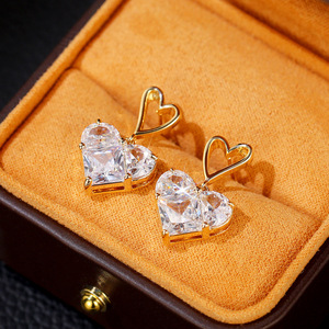 Orecchini pendenti a forma di cuore, stile romantico, accessori per l'orecchio da indossare tutti i giorni - Product Image 3