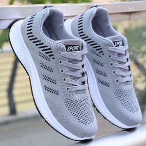 Zapatos informales para hombre 2025 primavera y otoño nuevo estilo de malla transpirable antiolor antideslizante zapatos versátiles y de moda para hombres - Product Image 4