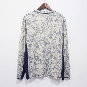 Ropa Deportiva Ecológica y Sostenible de RPET, Camisetas de Pesca para Hombre de Manga Larga con Protección Solar, Hechas de Poliéster Reciclado y Spandex - Product Image 4