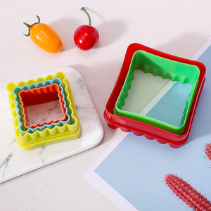 Juego de 5 Cortadores de Galletas, Cortadores de Masa <span class=keywords><strong>para</strong></span> Galletas, Sándwiches, Fondant, Pasteles, Frutas y Verduras de Diferentes Tamaños - Product Image 3