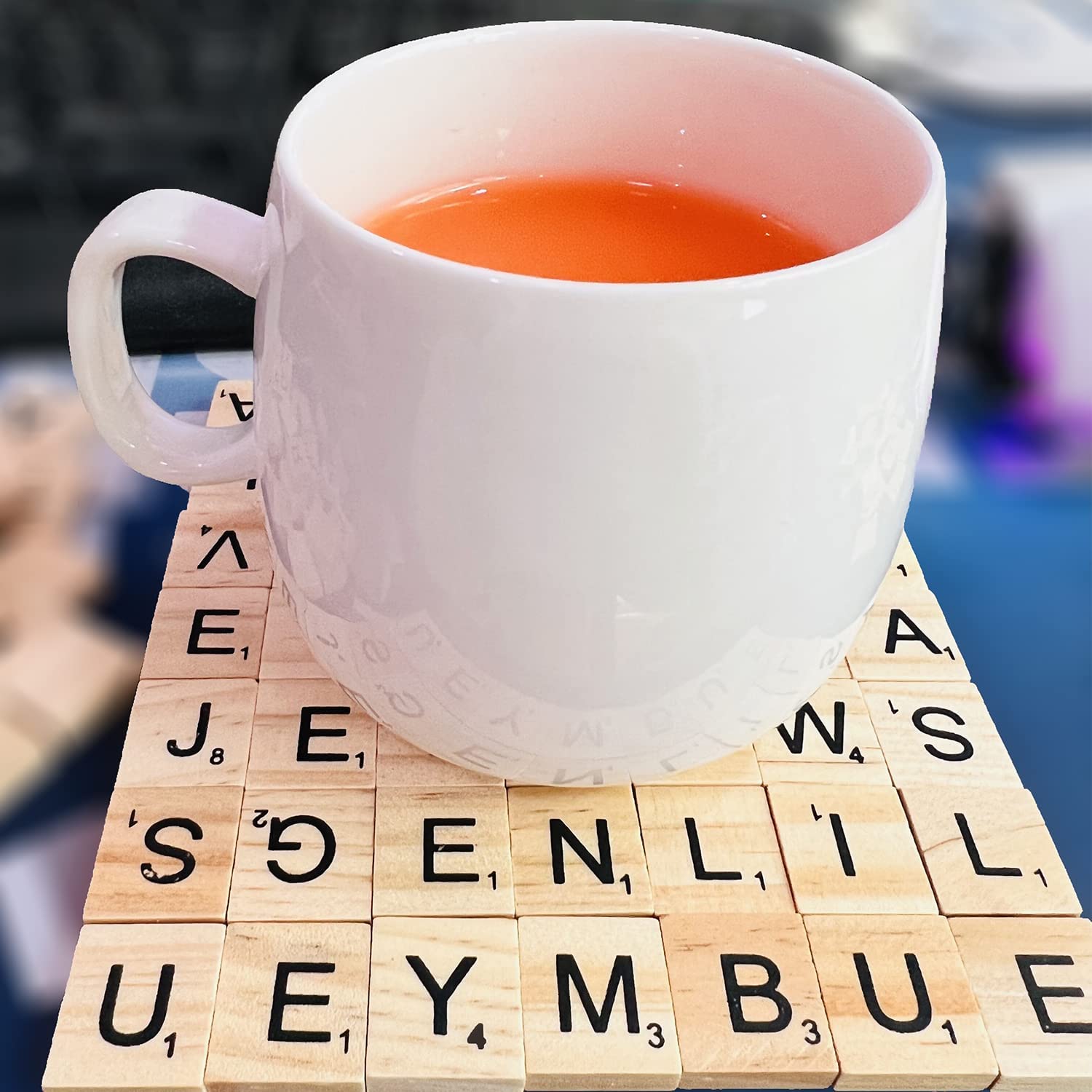 クラフト用スクラブル文字200個 - 木製スクラブルタイル - DIY木製ギフトデコレーション - アルファベットコースターとスクラブルクロスワードゲ スクラブル・オリジナル