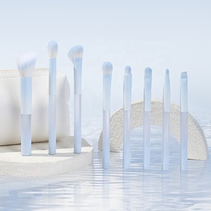 8 <span class=keywords><strong>Pcs</strong></span> Biểu Tượng Tùy Chỉnh Trang Điểm Bàn Chải Pastel Pha Trộn Mặt Mềm Tổng Hợp Mỹ Phẩm Nhãn Hiệu Riêng Bàn Chải Thiết Lập - Product Image 3