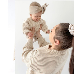 Hot Bán Cửa Hàng Áo Len Tùy Chỉnh O-Cổ Rắn Mùa Đông Ấm Áp Và Mùa Thu Bé Dệt Kim Trẻ Em Áo Thun Bé Áo Len Mùa Đông - Product Image 2