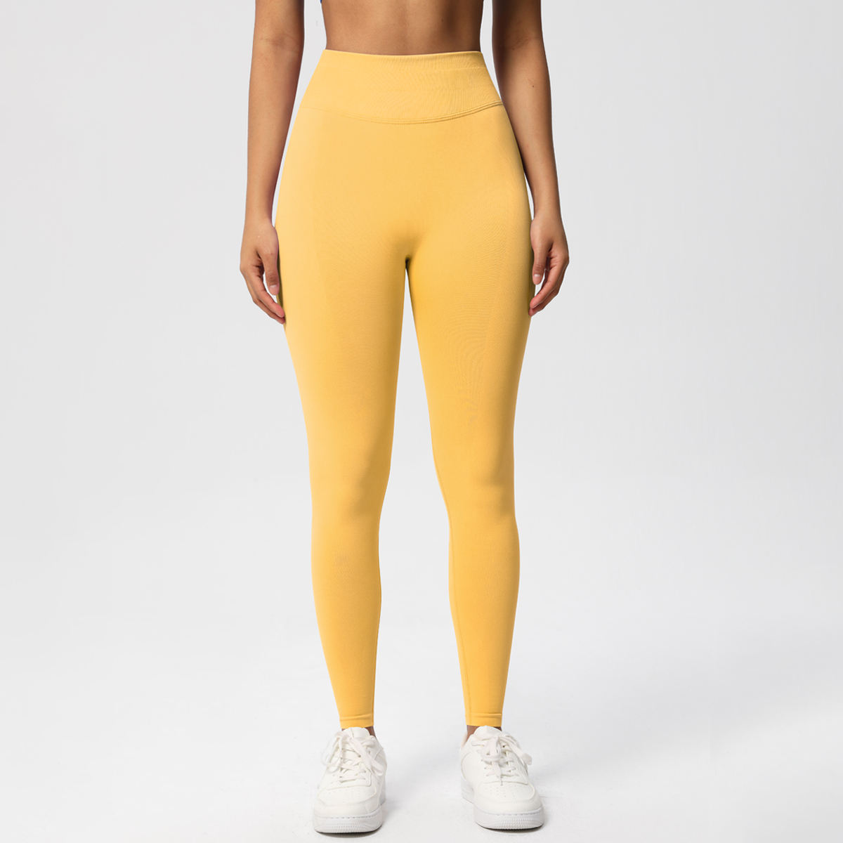 สีเหลือง