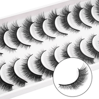 10 Paires de Cils en Faux Vison 3D D Curl, Doux et Légers, Effet Naturel et Volumineux, sur Plateau Blanc, pour un Maquillage Glamour