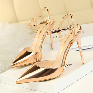 Sandalias de oficina y club nocturno de verano de charol para mujer Diseño fino simple <span class=keywords><strong>con</strong></span> tacón alto y boca poco profunda Transpirable y sexy - Product Image 3