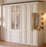 Armoire convertible sur mesure pour chambre à coucher, usage domestique, style moderne minimaliste crème, portes coulissantes en panneaux OSB ENF du sol au plafond