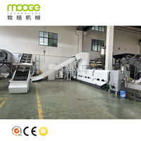 Extrudeuse de recyclage de fibres PET à double étage avancée avec compacteur à vis simple pour des granulés régénérés de haute pureté