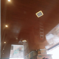 Meilleure vente de carreaux de plafond en pvc de haute qualité panneaux de plafond en pvc pour la décoration intérieure