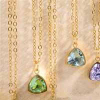 Collier pendentif chaîne clavicule en acier inoxydable imperméable à l'eau conception triangulaire irrégulière douze mois fête de fiançailles en pierres précieuses
