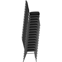 Chaises empilables commerciales en fer durable avec coussin en mousse haute densité pour mariages, événements de restauration, banquets, hôpitaux, parcs et extérieur