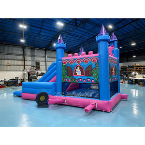 Château gonflable rose Princesse avec toboggan aquatique pour la location commerciale d'événements - Product Image 3