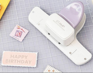 Perforadora M5 A7 para Cuadernos de Hojas Sueltas, Herramienta de Prensa Manual con Grabador Floral para Manualidades y Diarios - Product Image 4