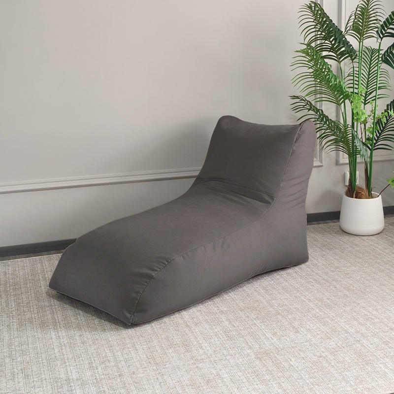 สีเทาเข้ม