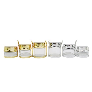 Tarro de cristal cosmético al por mayor con tapa dorada y logotipo personalizado, contenedor vacío para crema con cuchara para el cuidado de la piel - Product Image 1